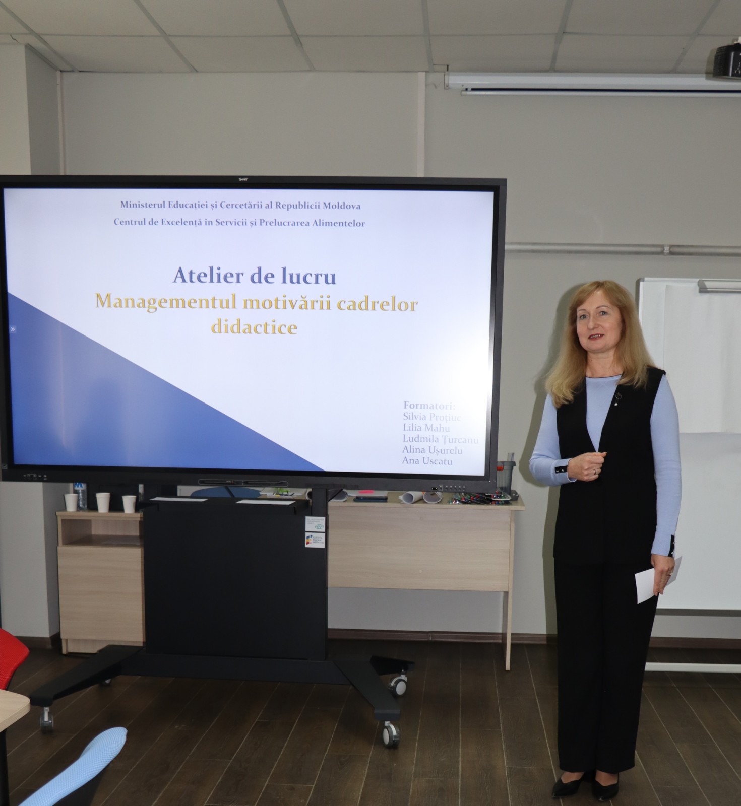 Managementul motivării cadrelor didactice din învățământul profesional tehnic a fost tematica atelierului organizat în data de 30.11.2023 în incinta Centrului de Excelență în Servicii și Prelucrarea Alimentelor